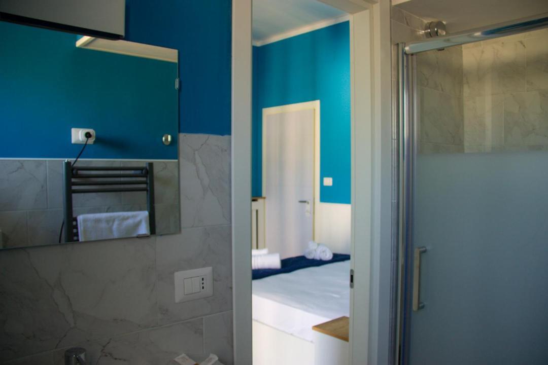 B&B Libra Rooms & Suite Салерно Экстерьер фото